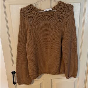 Zara Chunky Knit Crew Neck Sweater